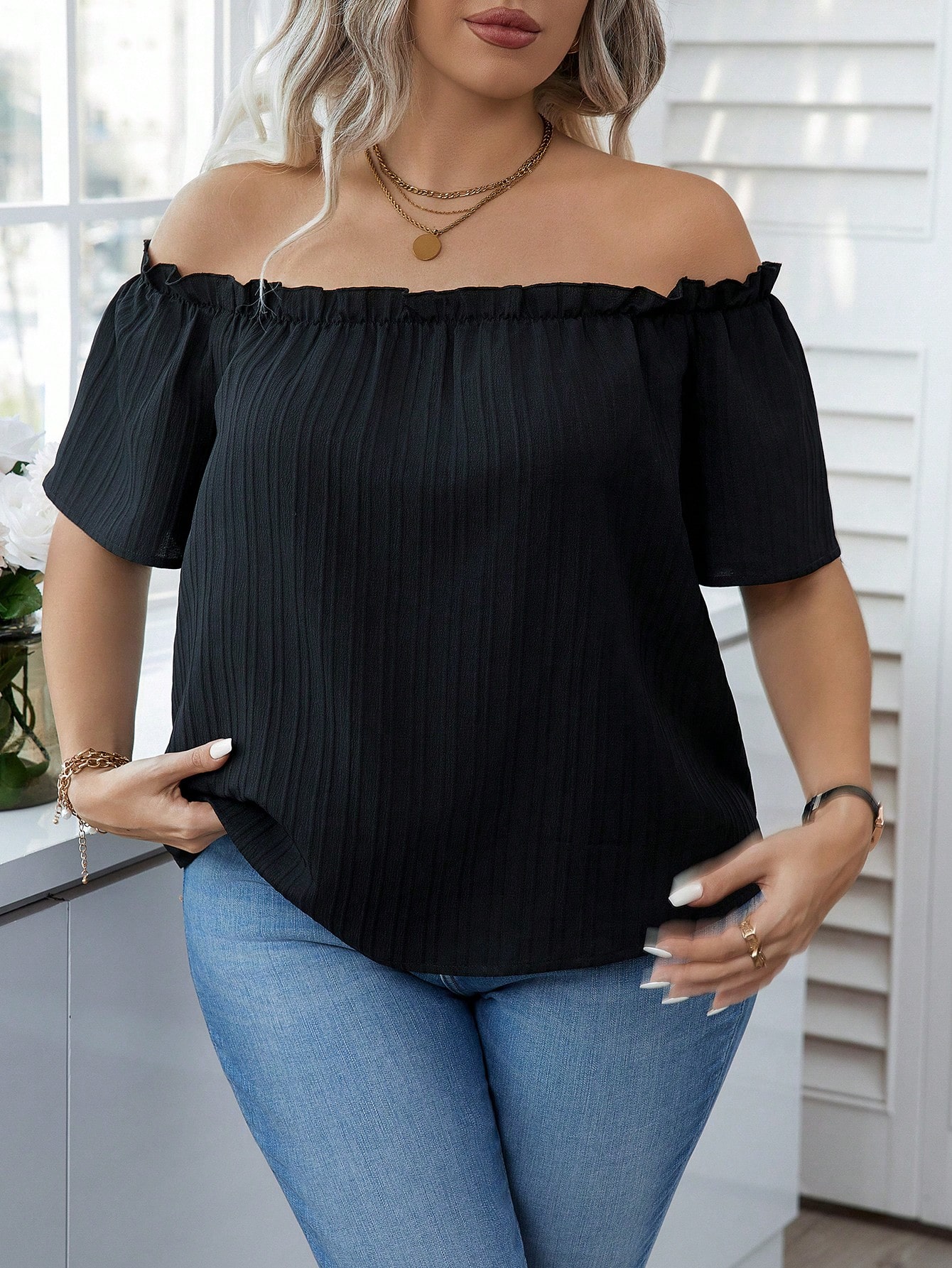 女性用、セクシーなオフショルダーの黒いトップス、フリル付きの - Blouse Off Shoulder のレビューと価格
