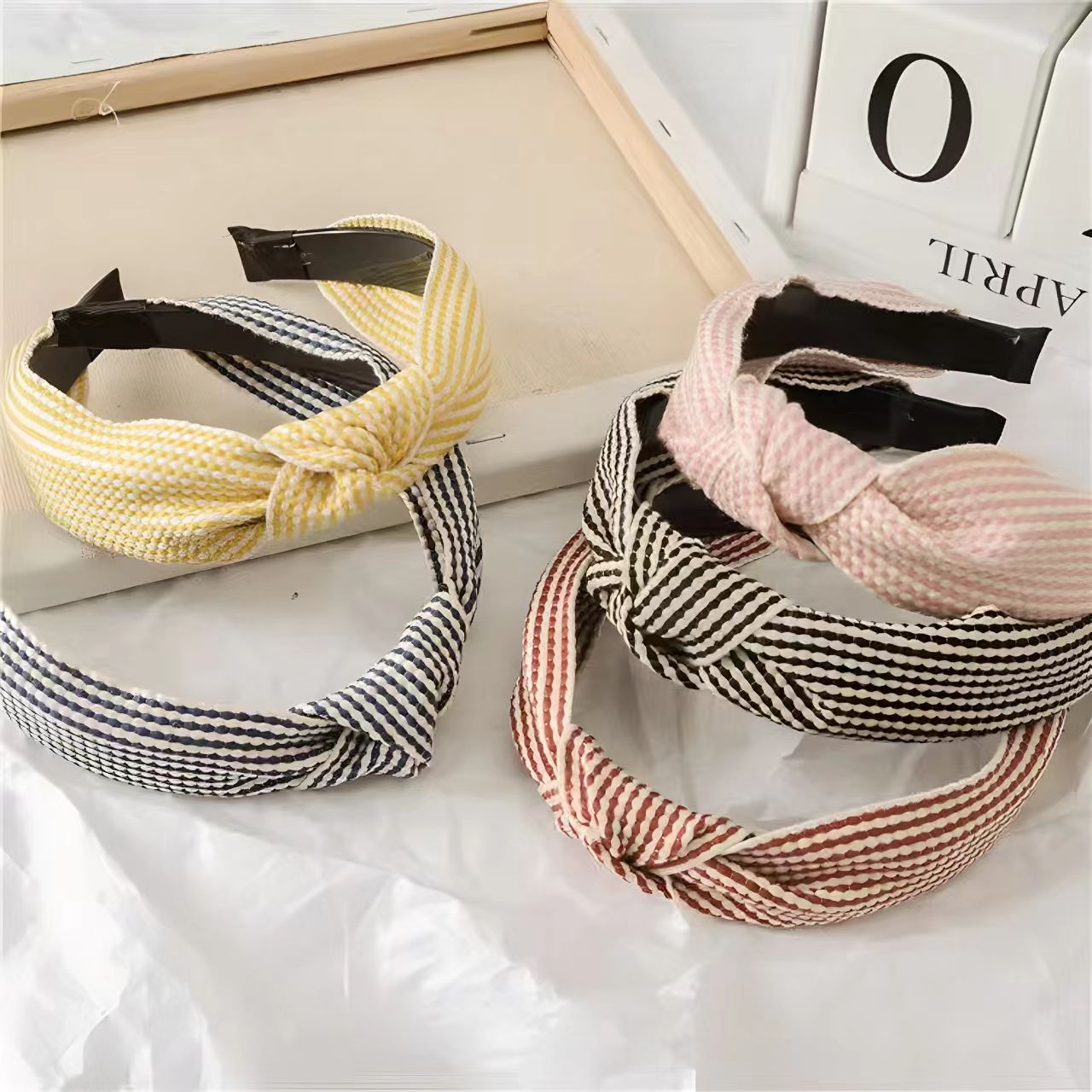 幅広のチェック柄ヘッドバンド 女性用のエレガントで多用途なフ - Headband Summer Knit のレビューと価格