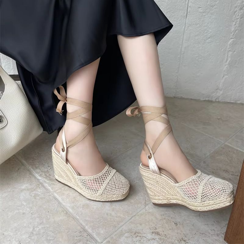 レディース サンダル、夏用、ブラウン、ウェッジヒール、女性用 - Sandal Strappy Heeled のレビューと価格
